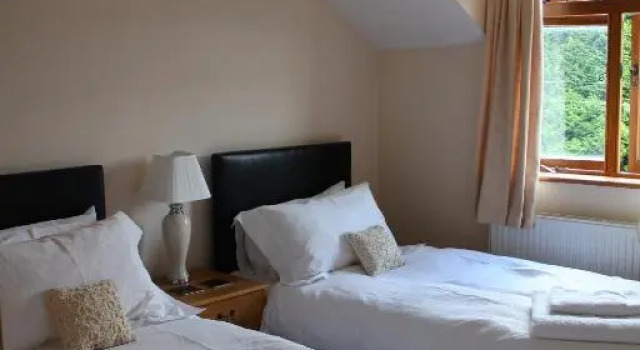 Penrith Lodge, Забронировать Отель Страуд Котсуолд