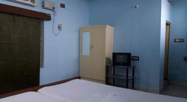 Parisha Residency- Temple Side Hotel, Забронировать Отель Недорогие отели штата Тамилнада, недорого