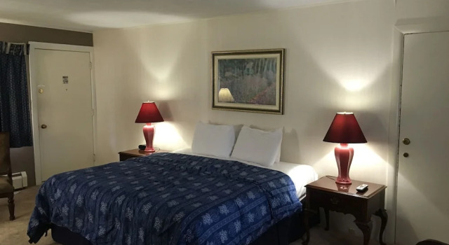 Двухместный номер Deluxe Weathervane Motel