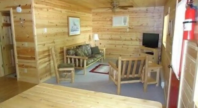 Red Door Resort & Motel, Rezervați Motel Aitkin Statele Unite ale Americii