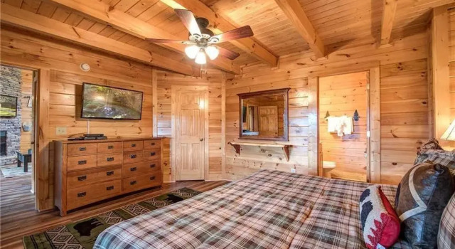 Appalachian Dream - Two Bedroom Cabin