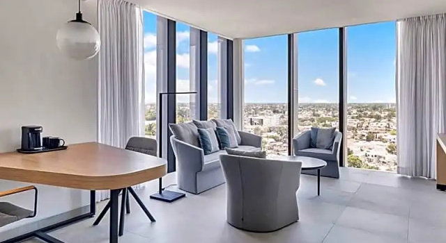 Двухместный люкс Crowne Plaza Merida by IHG