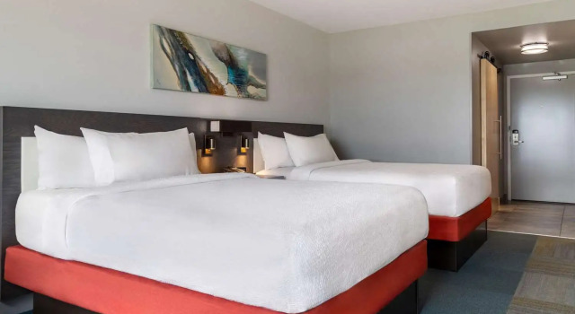 Номер Standard с видом на реку Hilton Garden Inn Fredericton