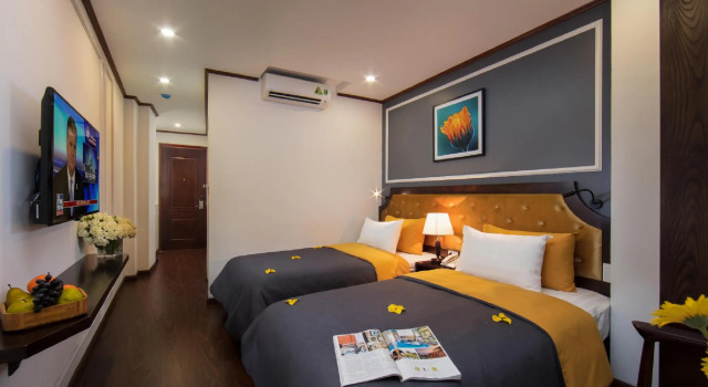Двухместный номер Deluxe MayFlower Hotel- Central Old Quarter