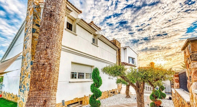 Villa with 7 Bedrooms in Cambrils, with Private Pool, Furnished Terrace And Wifi, Prenota Villa Cambrils El Baix Camp