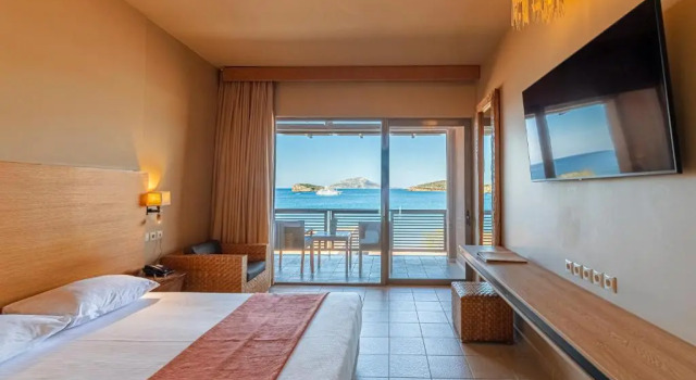 Номер Standard с видом на море Aegeon Beach Hotel