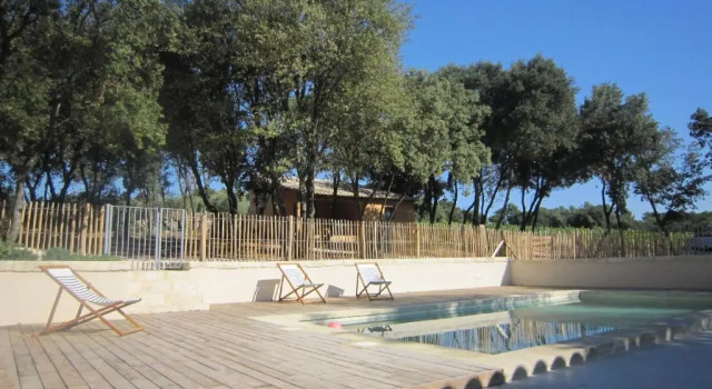 Коттедж Gîtes "Les Cabanes de Carelle" entre Camargue et Cévennes