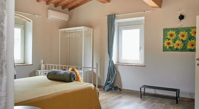 Agriturismo Cotorniano, Buchen Sie Bauernhof Hotels in Elsa-Tal mit Parkplatz, Parkplätze