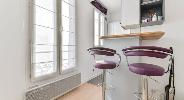 Bright And Spacious Studio Near la Défense