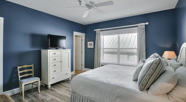 SEAVIEW I UNIT 300 by Bliss Beach Rentals, Varaa Hotelli Hotellit Emerald Coast uima-altaalla, Uima-allas