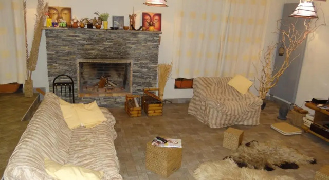Bamboo-Villa, Rezervovat Vila Hotely v Prahova Valley s parkováním, Parkování