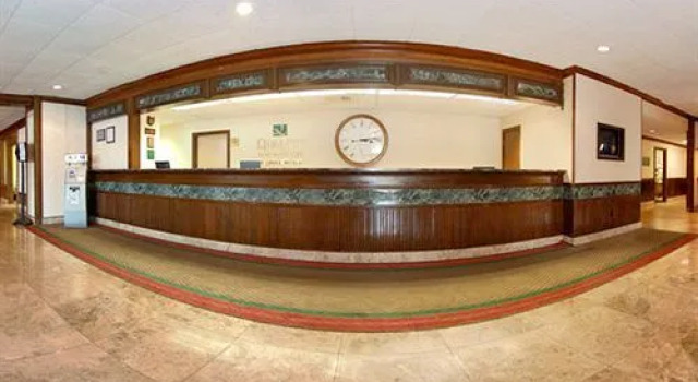 Days Inn & Suites Richfield, Varaa Hotelli Hotellit Ohio aamiaisella, Aamiainen