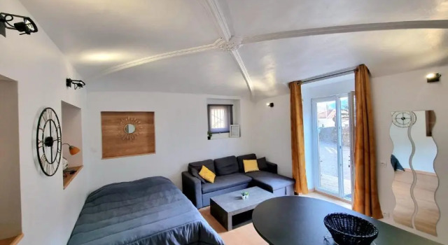 Superbe studio au c ur de l'Ardeche