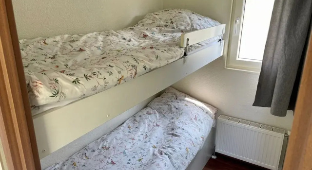 Attractive Chalet With Enclosed Garden Near sea, Rezervovat Chata Chaty v Friesland, Chalupa