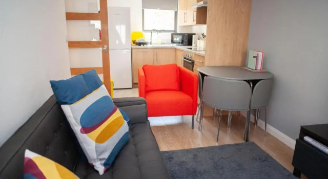 Апартаменты Quire Court Apartment