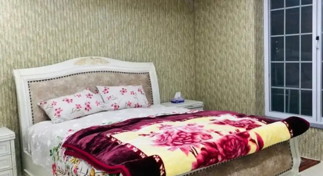 Azam Guest House, Book Guesthouse Hotels in Islamabad with Parking, Parking