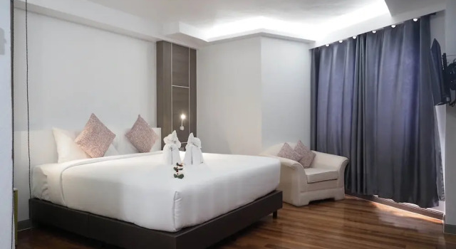 Номер Premium Thongtarin Hotel