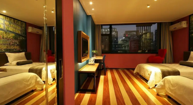Двухместный номер Business Fresh House Hotel Huanglong Wantang