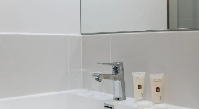 Люкс Privilege с балконом Hotel Foch Nancy Gare
