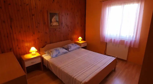 Apartment 731