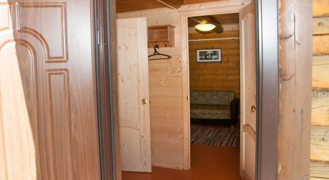 Остров, Prenota Hotel Hotel a Central Russia con parcheggio, Parcheggio