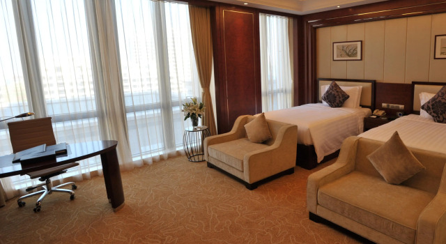 Howard Johnson Minmetals Plaza Yingkou, Book Hotel Hotels in Liaoning with Breakfast, Breakfasts