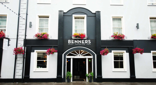 Benners Hotel, Book Hotel Tralee Kerry