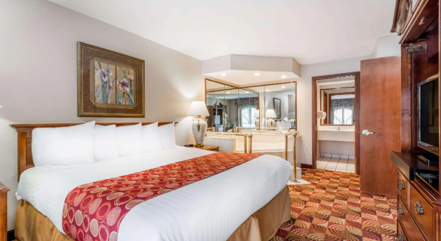 Двухместный люкс Superior Baymont by Wyndham Plainfield/ Indianapolis Arpt Area