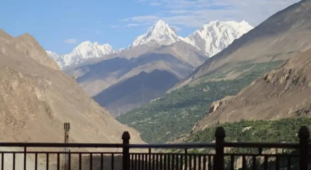 Camera tripla Deluxe Hunza Blossom Inn