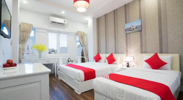 Трёхместный номер Standard с видом на город Saigon Central Hotel Spa - City Center