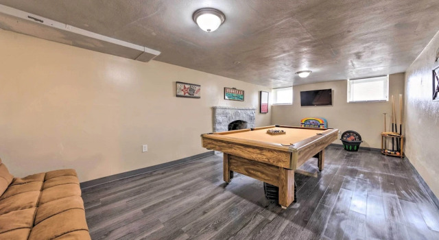 Коттедж St Louis Vacation Rental 4 Mi to Airport!