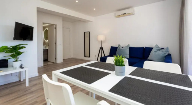 Bright & Charming 1BDR Apartment W/ Pool by LovelyStay, Rezervasyon Daire Algarve havuzlu oteller, Yüzme Havuzu