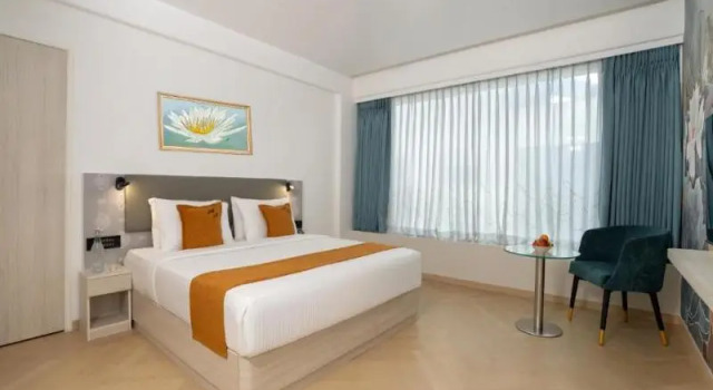 Одноместный номер Premium с балконом Hotel Kohinoor Continental, Airport