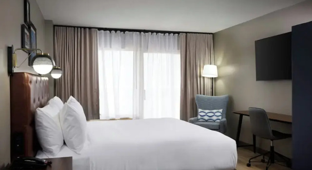 Двухместный номер Standard Four Points by Sheraton Englewood Centennial Airport