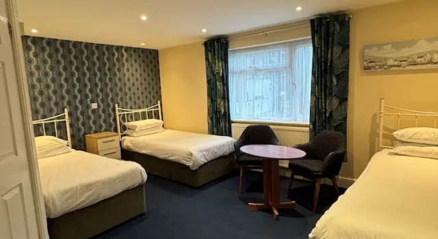 Трёхместный номер Standard Haddon Hall Hotel