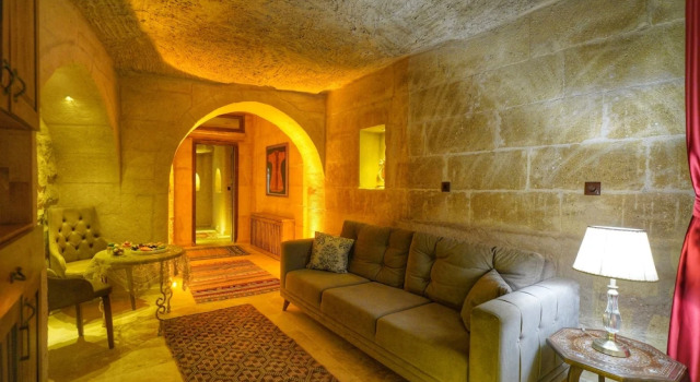 Семейный люкс Takaev Cave House