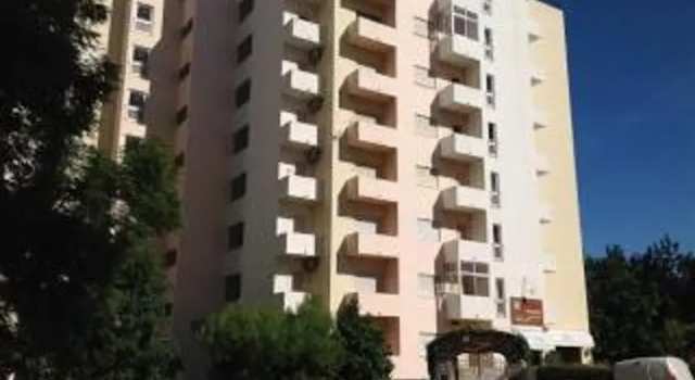Squash Club Apartamentos, Забронировать Апартаменты/квартира Отели Портиман с парковкой, рядом с Музей Портимао, Парковка