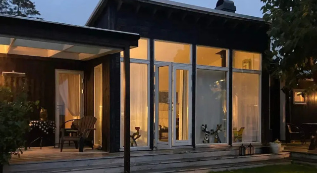 4 Star Holiday Home in Ystad, Rezerwuj Dom wakacyjny Hotele w Lagos z parkingiem, Parking