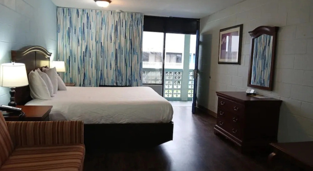 Номер Deluxe Buccaneer Inn