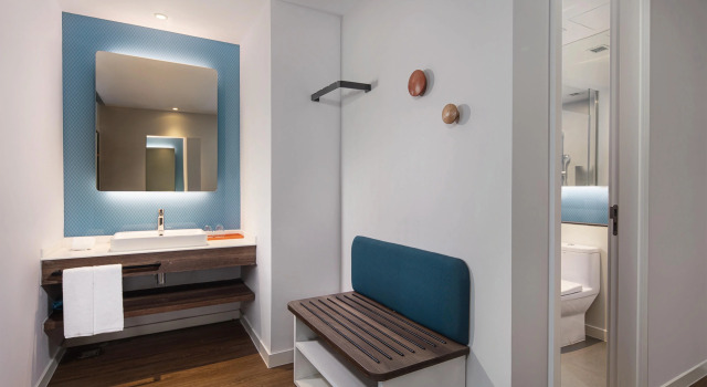 Holiday Inn Hotel & Suites Langfang New Chaoyang by IHG, Book Hotel 3-stjernede hoteller i Langfang, 3*