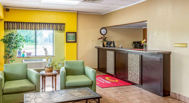 Econo Lodge Inn & Suites, Reserva ahora Hotel Newton Iowa