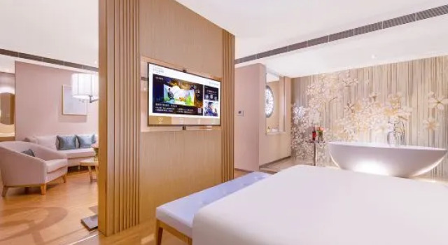 Люкс Crystal Orange Qingdao West Coast Golden Beach Hotel