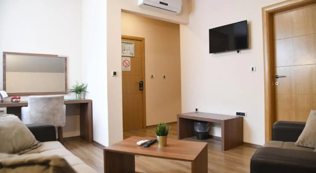 Апартаменты Hotel Garden