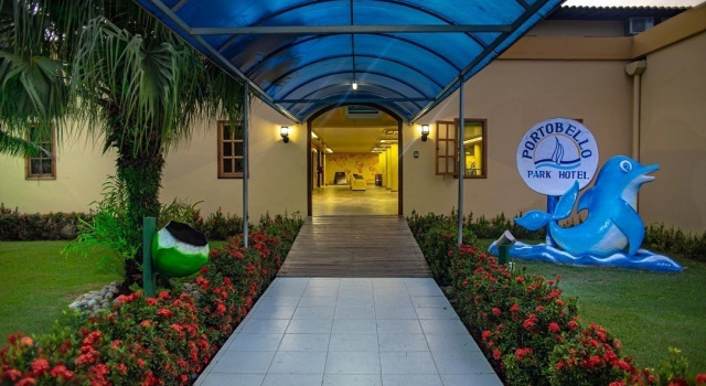 Portobello Park Hotel, Забронировать Отель Отели штата Баия с бассейном, Бассейн