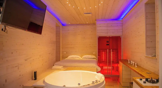 Люкс Luxury ARTEMIDE "Corte Segreta" B&B SUITE SPA