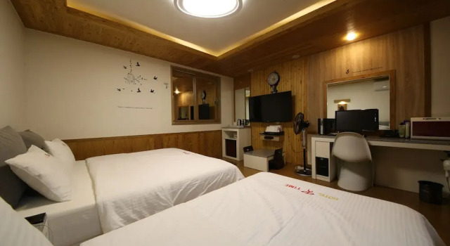 Двухместный номер Business Time Hotel