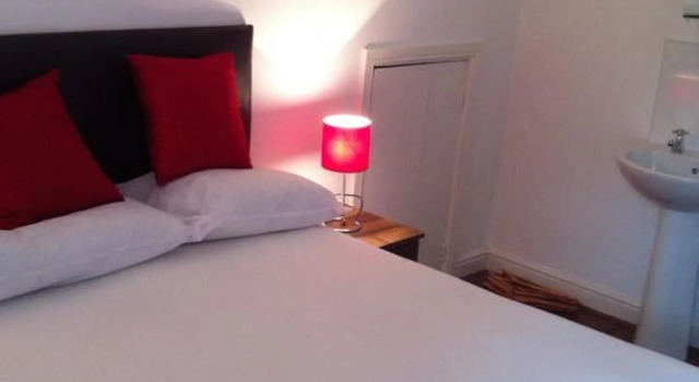 Ivy Mount Guest House, Забронировать Гостевой дом Гостевые дома Манчестера, рядом с Manchester Buddhist Centre, Гостевой дом