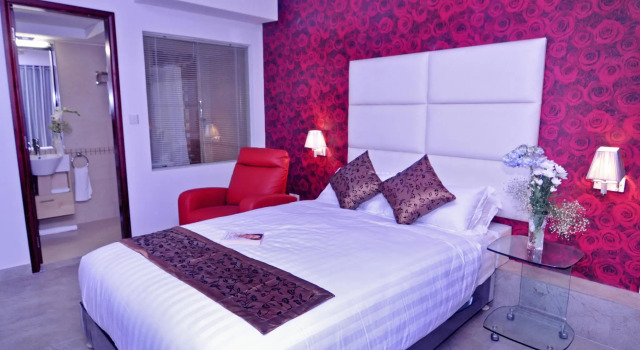 Номер Deluxe Contemporary Heights Resort and Hotel