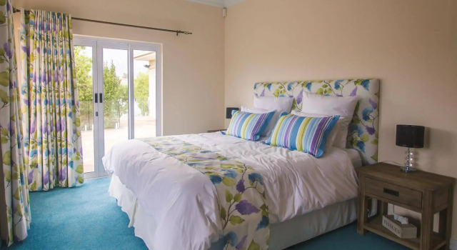 African Tulip Guesthouse, Prenota Hotel Tulbagh Western Cape