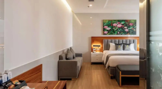 Номер Standard Le Saigon Grand Hotel